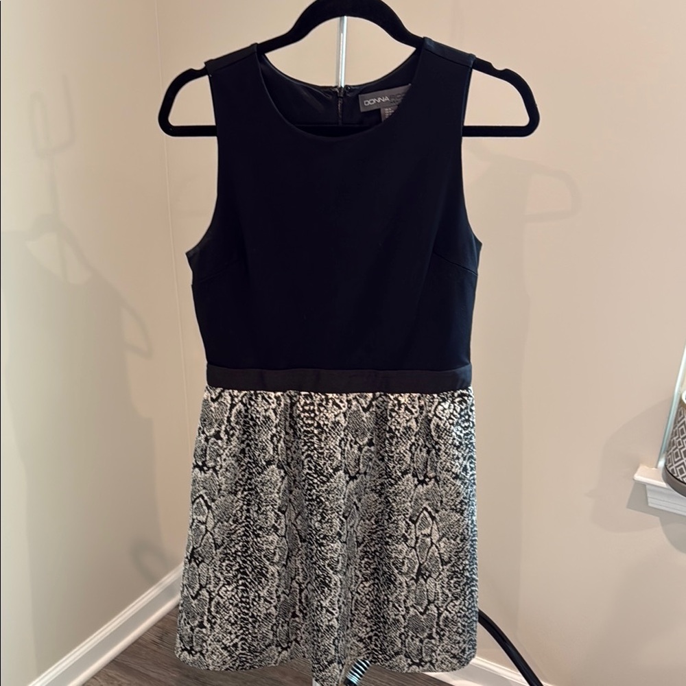 Donna Ricco Black and Snake Print Dress